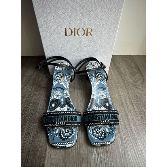 Dior Bandana Embroidered Deep Blue Dway Heeled Sandal Strap Low Heel Pumps EU38/ - Picture 3 of 14